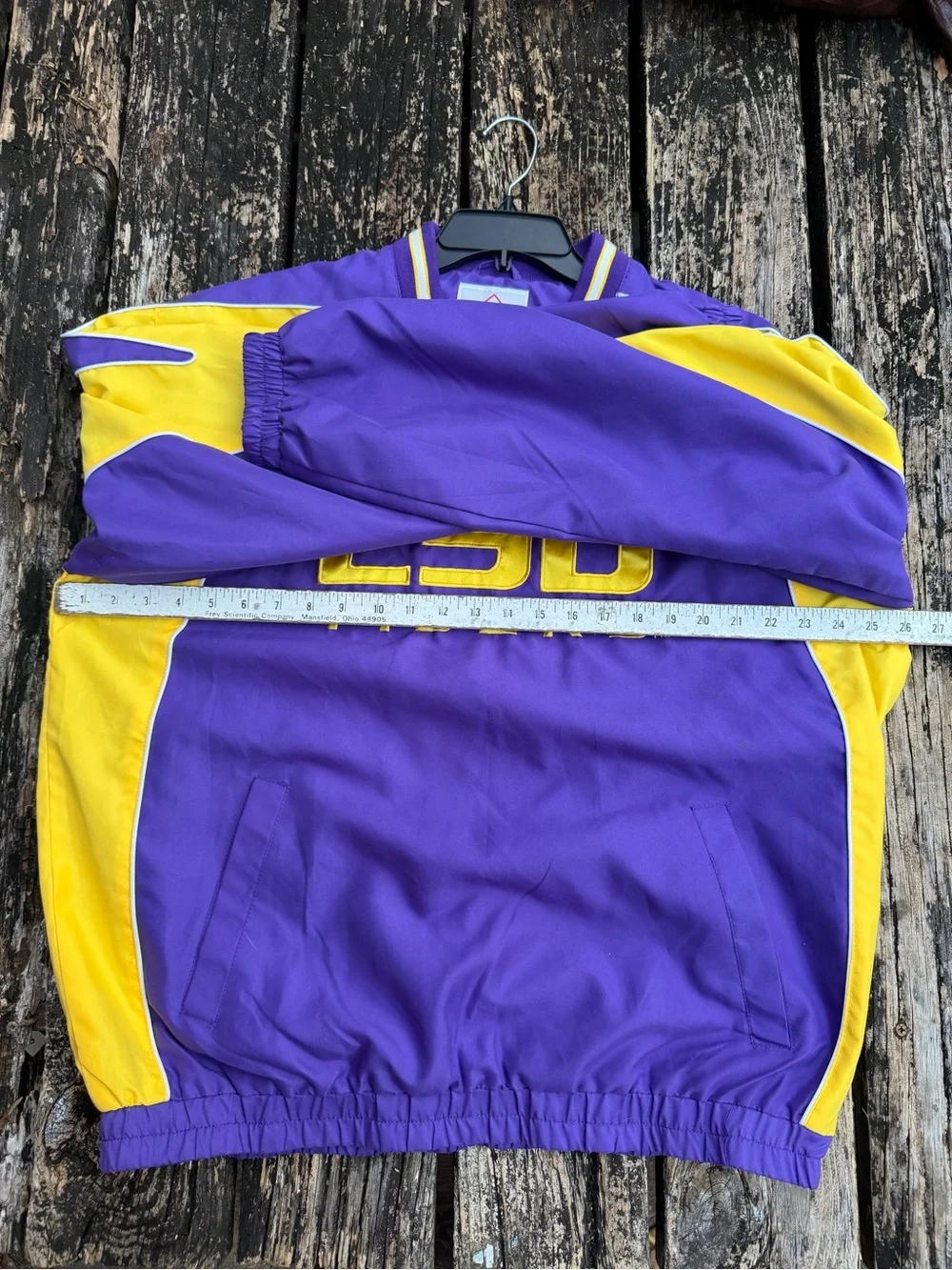 Vintage 58 Sports LSU Tigers Large V-Neck Purple & Gold Embroidered Pullover F8